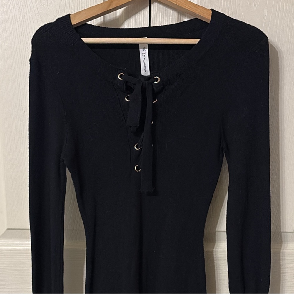 Mendocino Elegant Black Lace-Up Dress